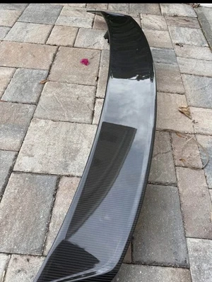 Ala de carbono de fábrica Audi Gen2 y Gen 3 Foto 1 de 2
