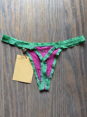 Tanga Panty Vintage Y2K Victoria’s Secret Rosa Verde Malla Estrás Cereza S Foto 1 de 4