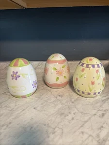 Nantucket Set di 3 uova di Pasqua decorative in ceramica vintage - Foto 1 di 8