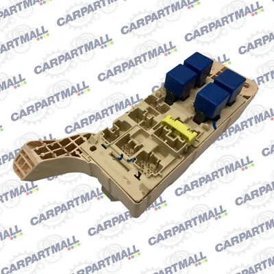 1995 1996 1997 Lexus LS400 Under Dash Fuse Relay Junction Box Assembly OEM - Image 1 of 4