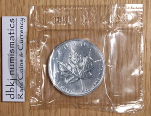 1998 Canada $5 - Maple Leaf - 1 oz 9999 Silver - Original Government Package OGP - Picture 1 of 3