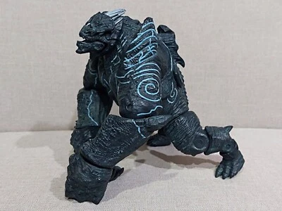 Figura de acción Pacific Rim Leatherback Kaiju Monster Ultra Deluxe NECA 2013 7 pulgadas Foto 1 de 4