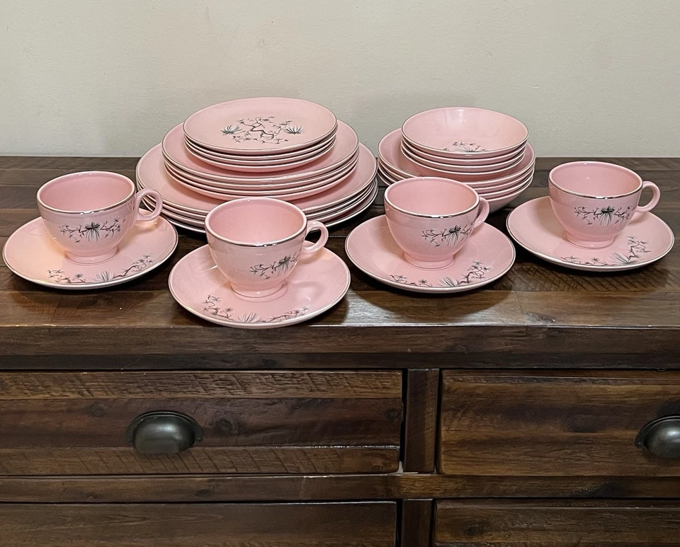 DE COLECCIÓN AÑOS 50 MEDIADOS DE SIGLO TAYLOR SMITH TAYLOR ROSA PINO ENANO Servicio Para 4 28 Piezas Foto 1 de 4