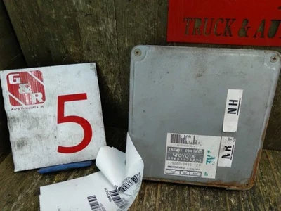 1994 1995 TOYOTA 4RUNNER ECU MT MOTOR MÓDULO DE CONTROLE DE COMPUTADOR 8966135870 - Imagem 1 de 4