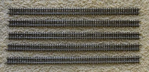 Märklin 8505 (traccia Z) 5 pezzi binario dritto - offerta 1 - Foto 1 di 2