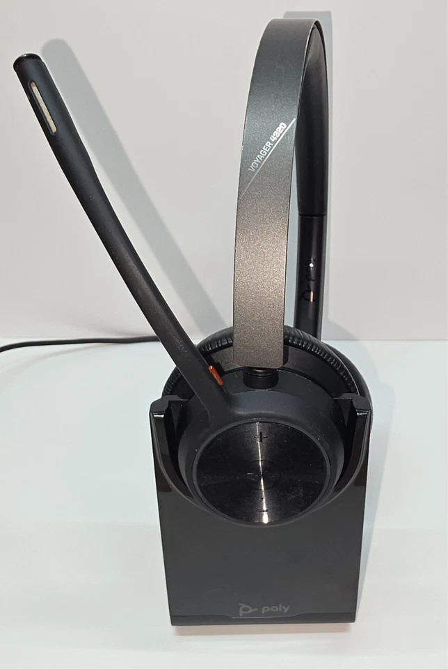 Poly Voyager 4320 UC, Microsoft Teams, Stereo-Headset, USB-C BT700, Ladestation. - Bild 1 von 4