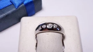 Estate .15ctw Natural Rd Diamond Gypsy Set 6.1mm 14Kt W/G Gnts/Lds Band Ring - Picture 1 of 7