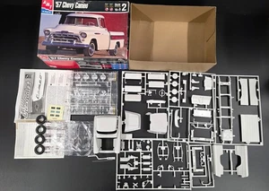 AMT 1957 '57 CHEVY CAMEO 1/25 FL1 - Imagen 1 de 9