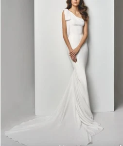 Brand New, Never Worn, Enzoani One Shoulder Wedding Dress - Picture 1 of 2