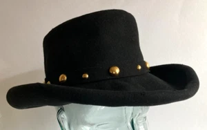 Vtg Bollman IMPORTINA Hat Womens Black 100% Wool Doeskin Felt w/Gold Studs USA - Picture 1 of 8