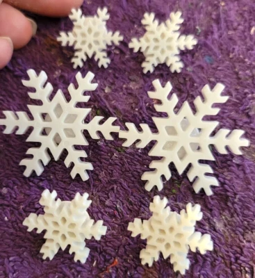 +Christmas Snowflake Winter Thumb Tacks Push Pins - 6pc Set Mixed - Fun Unique! - Image 1 of 4