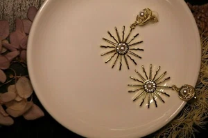 Golden sunshine pearl diamond women bling earring fashion, style Jewelry - Picture 1 of 2