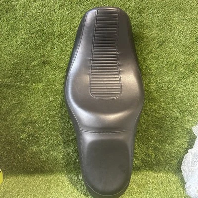 Harley-Davidson Dyna 2006-2017 dos asientos - nueva - OEM HD Foto 1 de 4