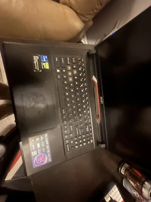 Portátil para juegos Foto 1 de 2