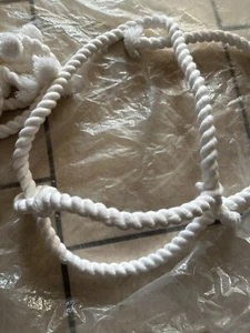 JOB LOT OF NEW WHITE ROPE HALTERS X 11 - Picture 1 of 2