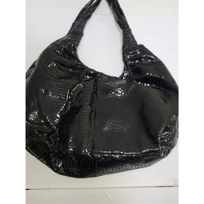 Bolso Hobo A Perlina Studio Imitación Charol Texturizado Bolso de Hombro Bohemio Foto 1 de 4