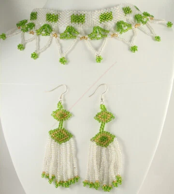 Juego de pendientes collar gargantilla verde blanco con cuentas Foto 1 de 4