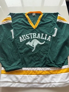 Vintage Team Australien grün Trikot #10 Oczkowski Hockeyspieler - Bild 1 von 6
