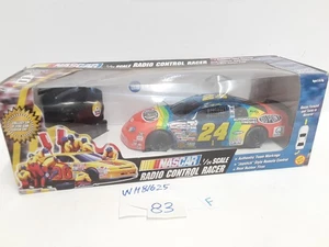 Neu im Karton 1997 Jeff Gordon NASCAR #24 Dupont 1:24 Radio Control RC Car Racer von ToyBiz - Bild 1 von 13