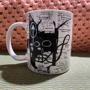 Jean-Michel Basquiat RETORNO DE LA FIGURA CENTRAL Taza Café Blanca Negra - Imagen 1 de 6