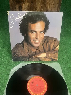 Julio Iglesias JULIO (Columbia FC38640) 1983 vinyl lp  Foto 1 de 4