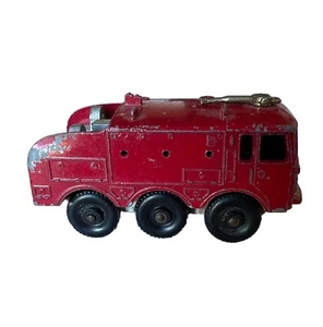 Matchbox Lesney Regular Wheels #63b Foamite Crash Tender 1964 rojo - Imagen 1 de 6