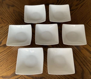 Fitz & Floyd Nevaeh ciotole quadrate per cereali 5 1/2" osso bianco Cina - Foto 1 di 11