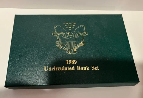 1989 Uncirculated Coin Bank Set in Original Box, Denver Cover