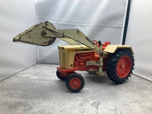 Ertl case 1030 tractor and international loader vintage 1960’s 1/16 - Picture 1 of 10