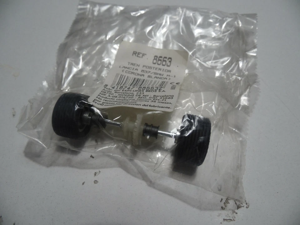 VINTAGE SCALEXTRIC 8663 Rear Drivetrain ( white gear ) LANCIA 037 / BMW M-1  - Photo 1/1