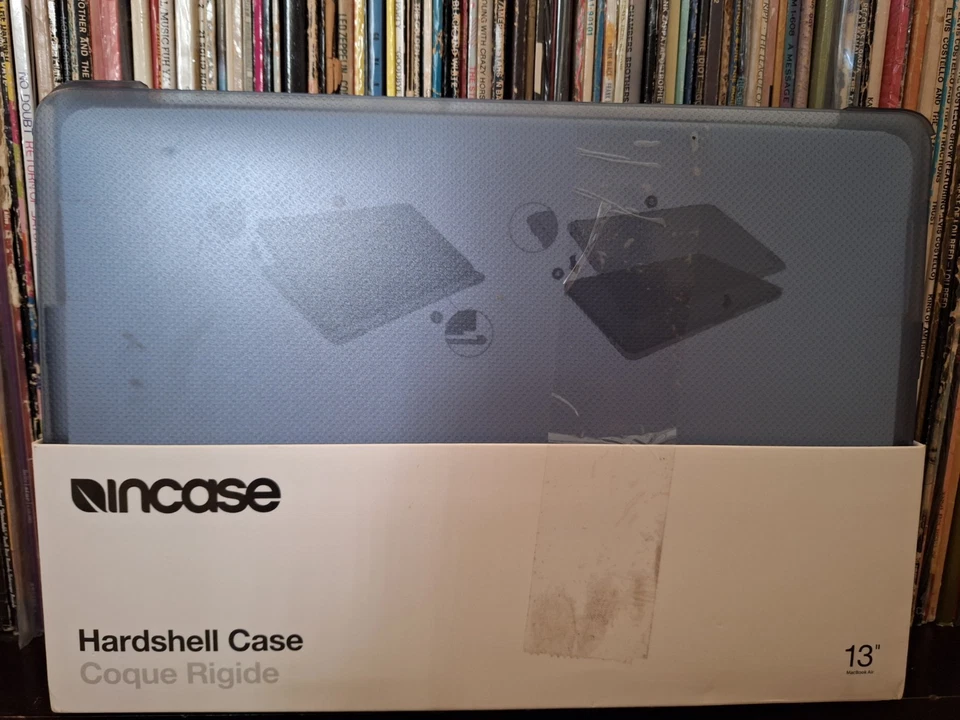 Incase Hardshell Case Dots for 13" MacBook Air (Retina, 2020)  - Blue - Image 1 of 2