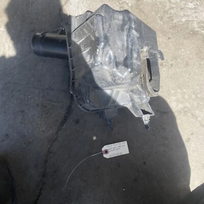 07-22 Nissan 350z 370z Infiniti G37 caixa de entrada limpador de ar esquerdo 16500-EV11B - Imagem 1 de 4