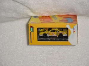 Dale Earnhardt Jr #3 Nabisco Nilla Wafers Nutter Butter 2002 MC en caja de obleas - Imagen 1 de 12