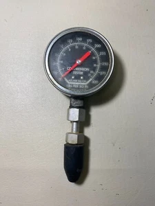 Probador de compresión 300 PSI hecho en EE. UU.  - Imagen 1 de 4