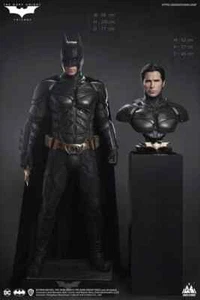 IN STOCK! QUEEN STUDIOS - The Dark Knight Life-Size Batman Deluxe Edition 207 cm - Bild 1 von 10