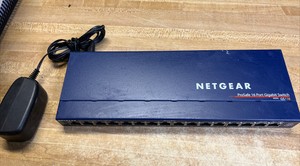 Netgear Prosafe GS116 16-Port Gigabit Switch w/ AC ADAPTER