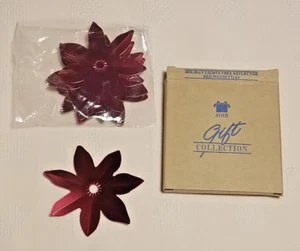 Avon Gift Collection Holiday Lights Tree Reflector Red Poinsettias-New Box of 12 - Picture 1 of 3