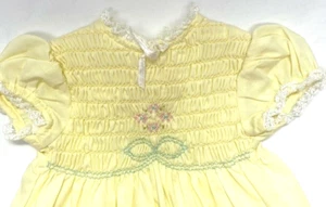 Vtg Polly Flinders Full Bodice Hand Smocked Yellow Baby Dress Sz 9 mo - Picture 1 of 7