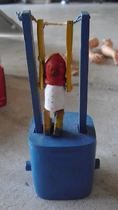Unique Vintage Wood Folk Art Trapeze Push Button Toy 6 1/4" Tall - Picture 1 of 2