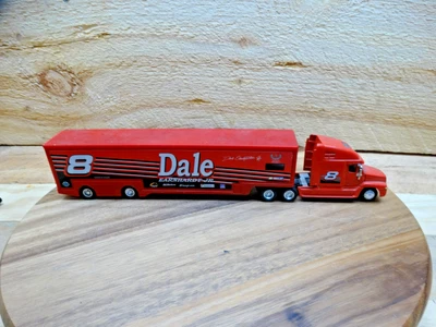 Caminhão de ação fundido com reboque de plástico Dale Earnhardt Jr reboque trator - Imagem 1 de 4