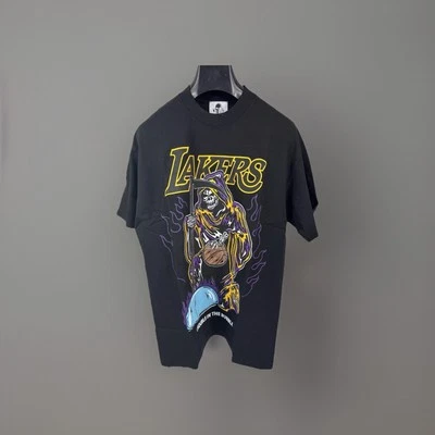 Warren Lotus - Lakers Print Crew Neck T-Shirt Size: M - Image 1 of 4