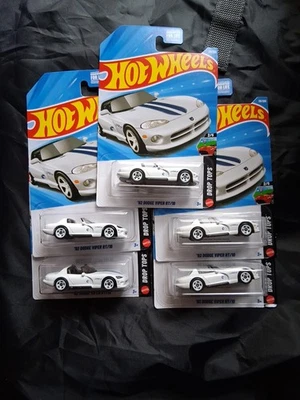 Lote de 5 Dodge Viper Treasure Hunt '92 Hot Wheels Treasure Hunt Foto 1 de 4