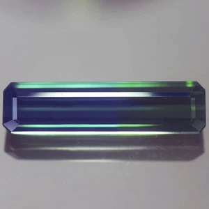 3.45CT GORGEOUS VVS OCTAGON BI COLOR GREEN & BLUE UNHEATED TOURMALINE NATURAL - Picture 1 of 3