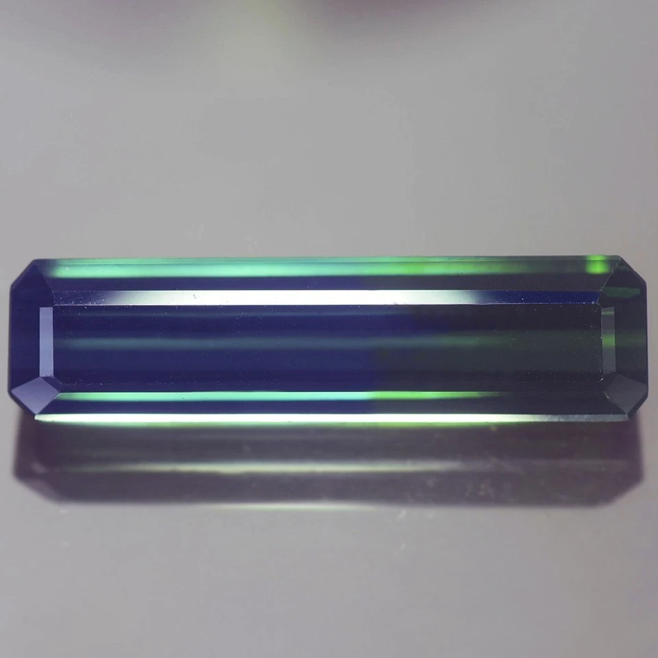 3.45CT GORGEOUS VVS OCTAGON BI COLOR GREEN & BLUE UNHEATED TOURMALINE NATURAL - Image 1 of 3