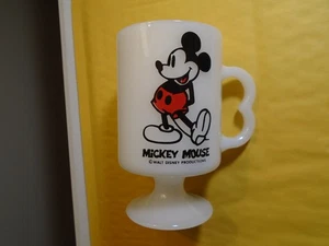 MILK GLASS MUG, DISNEY, GLASSWARE, COFFEE MUG ( MICKEY MOUSE ) FREE SHIP - Picture 1 of 4