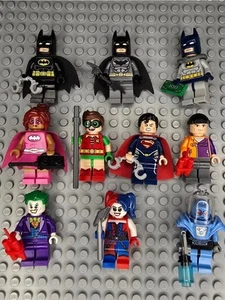 Lego DC Super Heroes Minifigures Lot and Accessories - Picture 1 of 1
