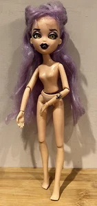 Bratz Bratzillaz Yasmina Clairvoya Puppe MGA House of Witchez Glam Wicked Stand - Bild 1 von 12