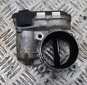 2005-2008 VOLVO V70 2.4 DIESEL INTAKE THROTTLE BODY 31216665 - Picture 1 of 4