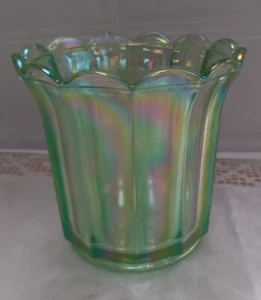 Fenton Green Opalescent Glass Candleholder Vase W Scalloped Corners - Picture 1 of 8