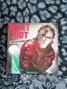 Quiet Riot / Cum On Feel The Noize . 7 Inch Single, Von Privat. In VG PLUS - Bild 1 von 3